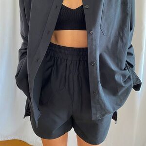 Djerf Avenue Breezy Shorts in Black